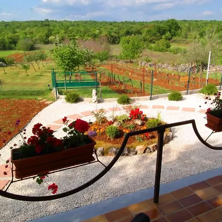 Дом отдыха Spignoviza Канфанар