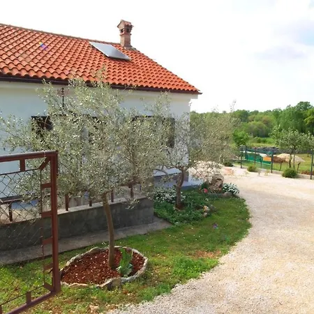 Spignoviza Holiday home *